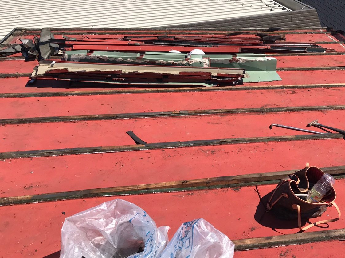 屋根葺き替え工事 