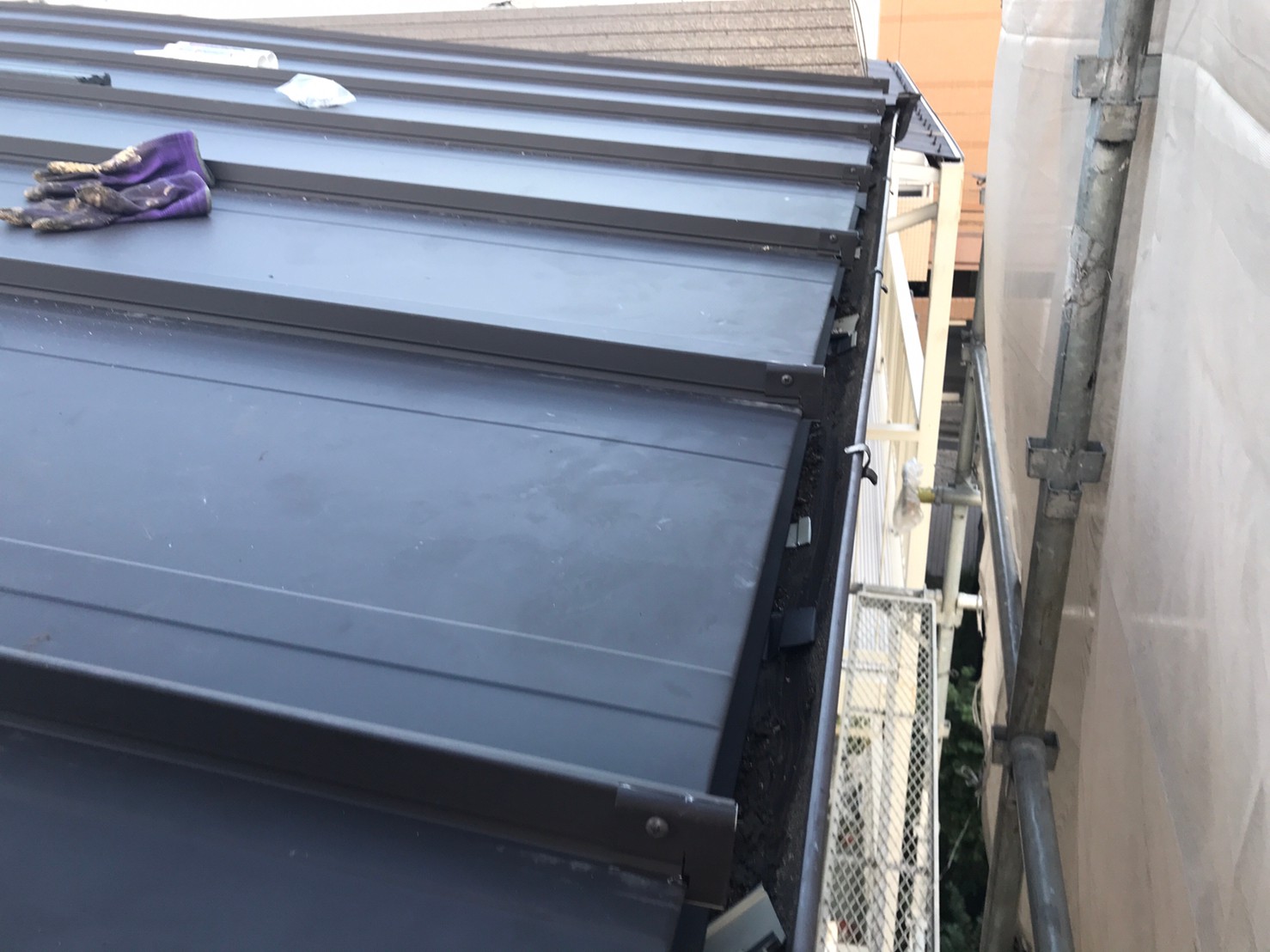 屋根葺き替え工事 