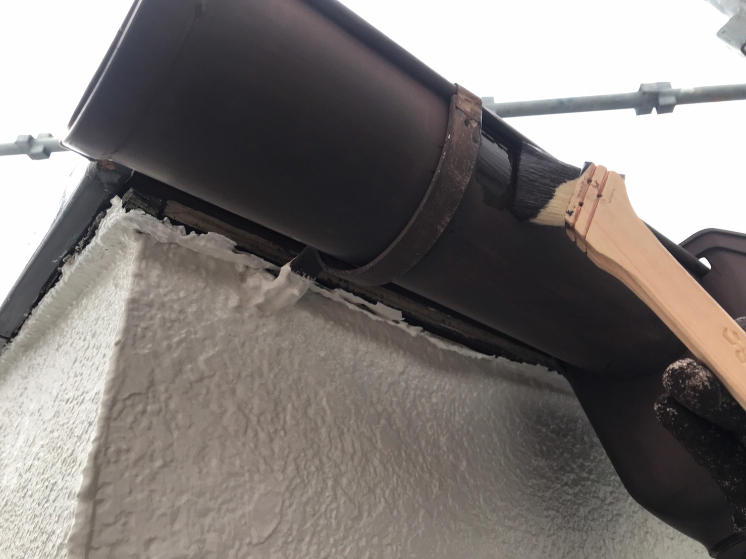 雨とい塗装工事 