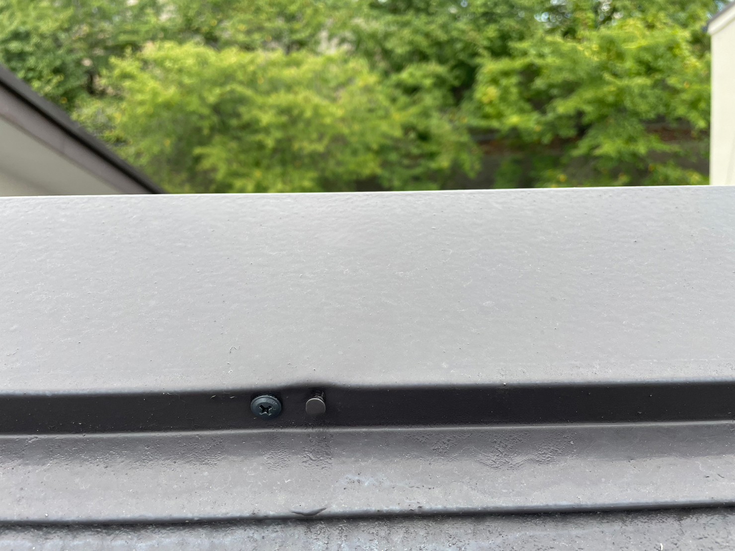 棟板金ビス止め工事 