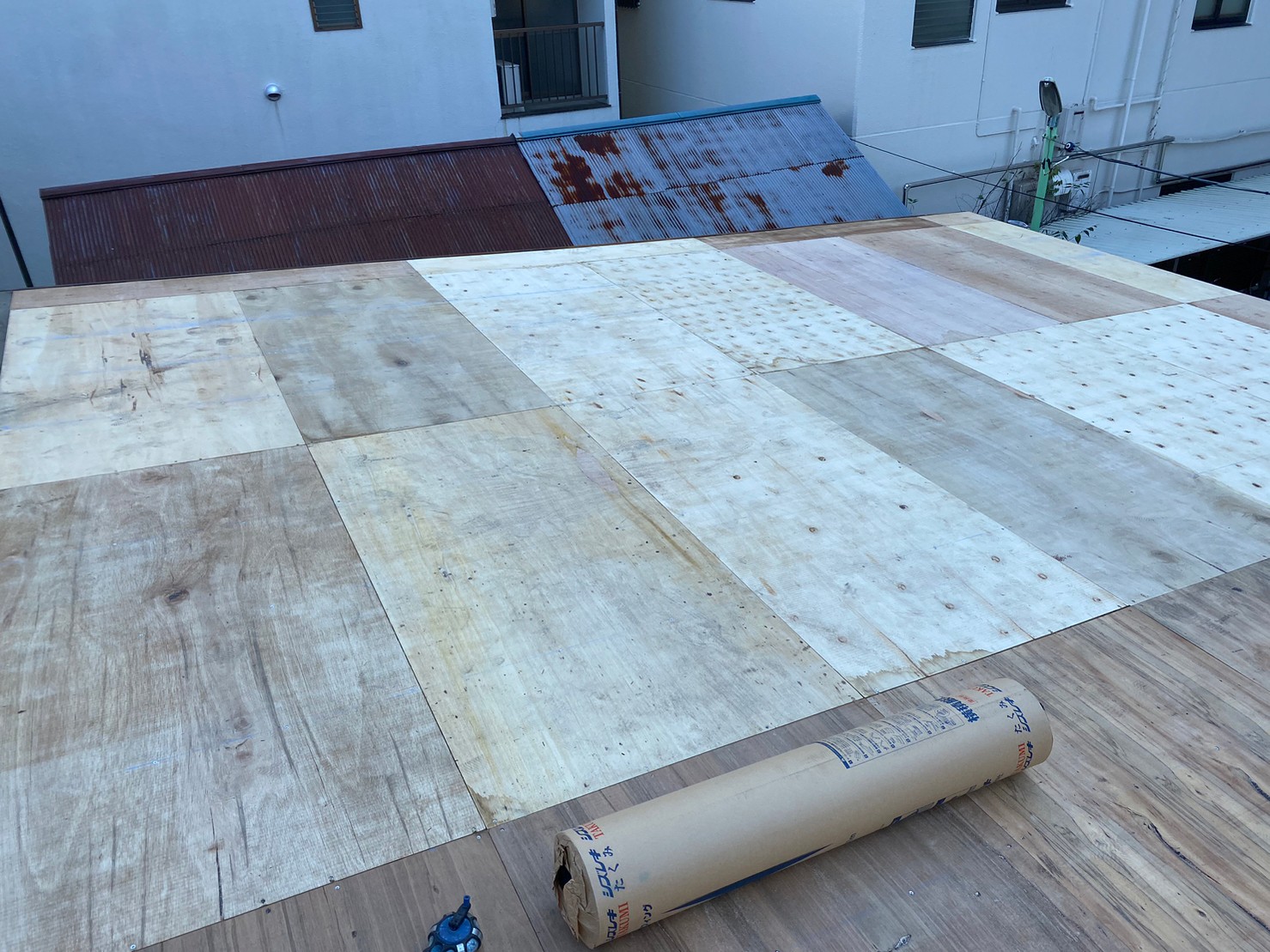 屋根葺き替え工事 