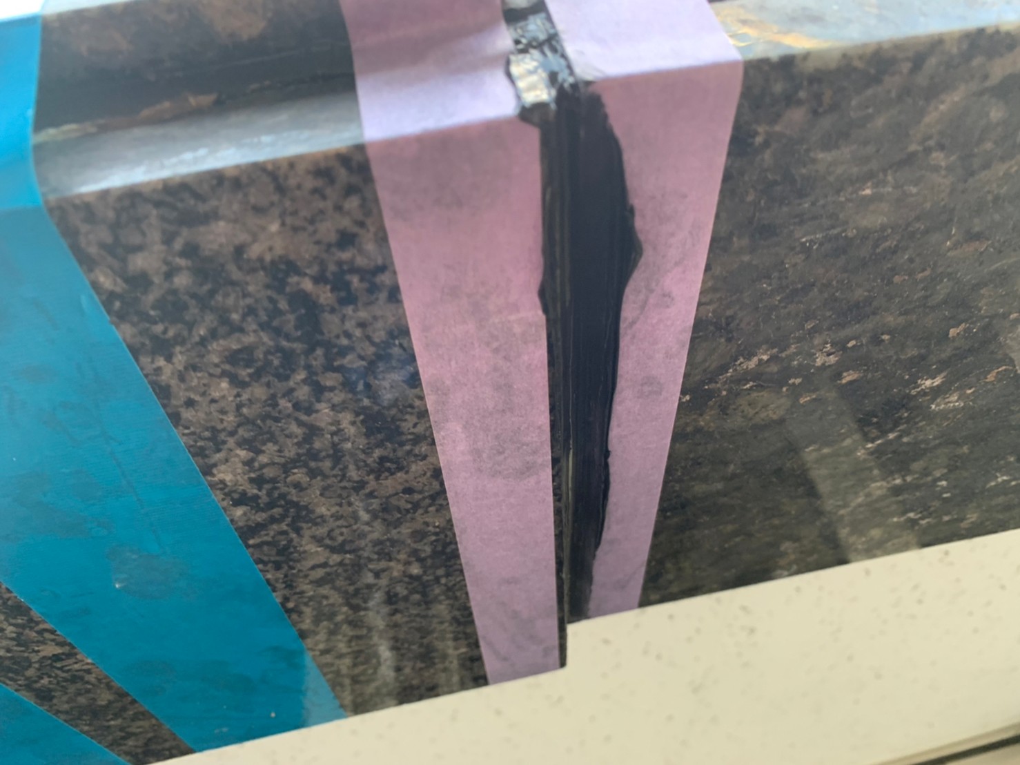 エントランス石材補修工事 