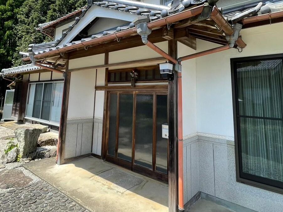 雨とい架け替え工事 