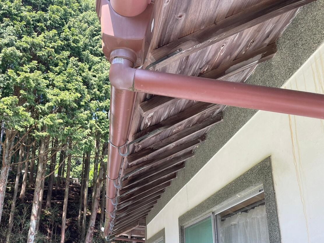 雨とい架け替え工事 