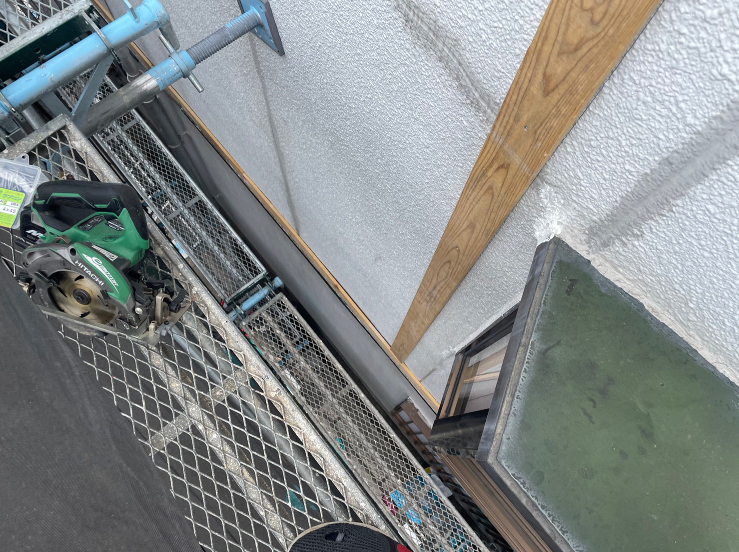 金属サイディングカバー工事 