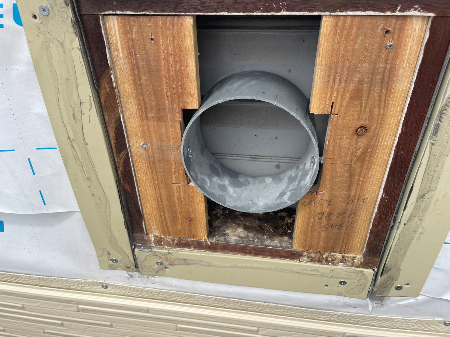 金属サイディングカバー工事 