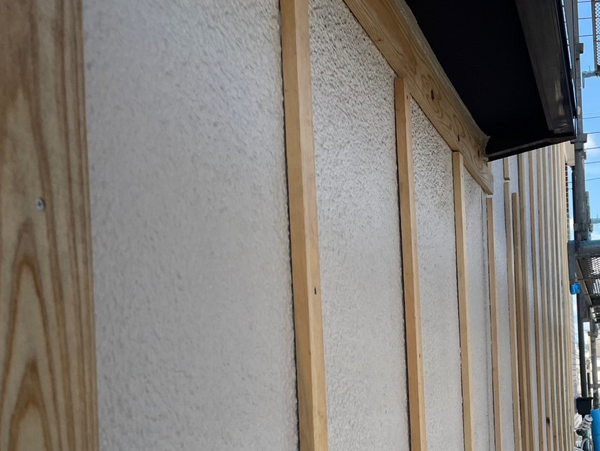 金属サイディングカバー工事 