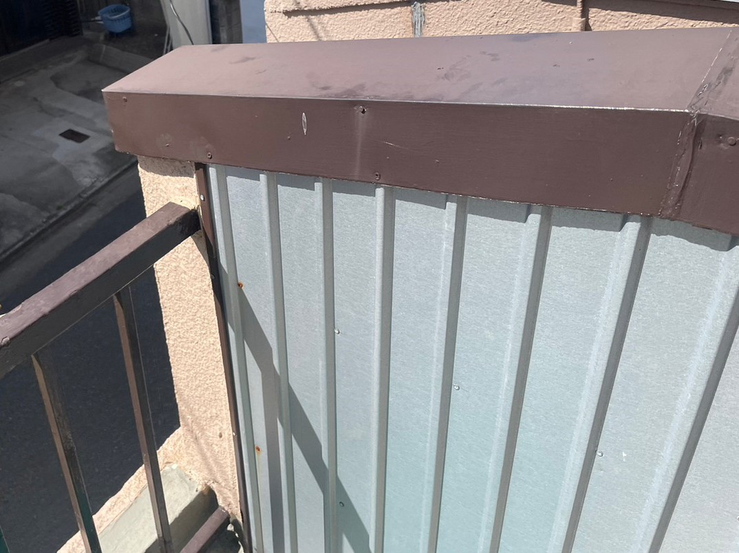 壁、笠木、水切り取り付け工事