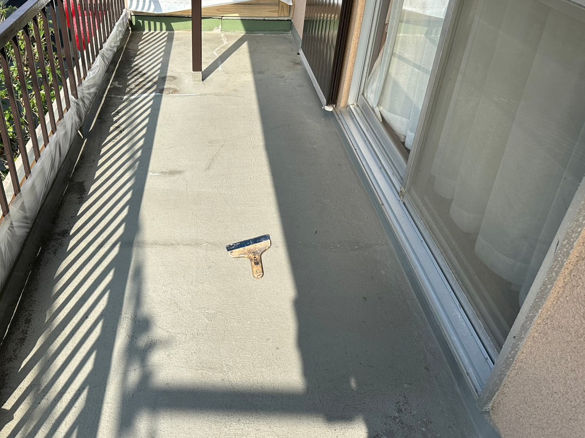 ベランダ密着ウレタン防水工事