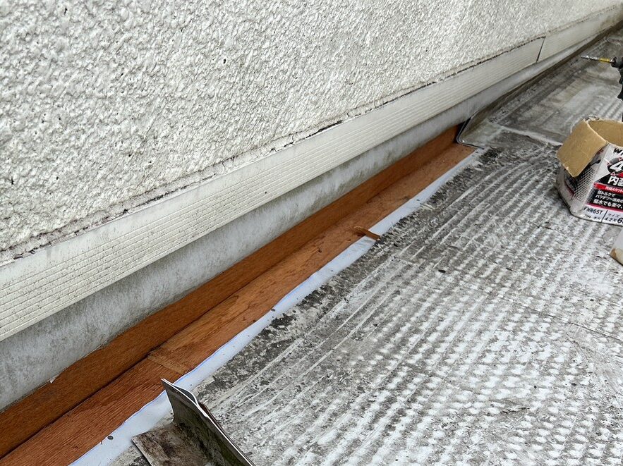 塩ビシート防水工事（機械固定工法） 