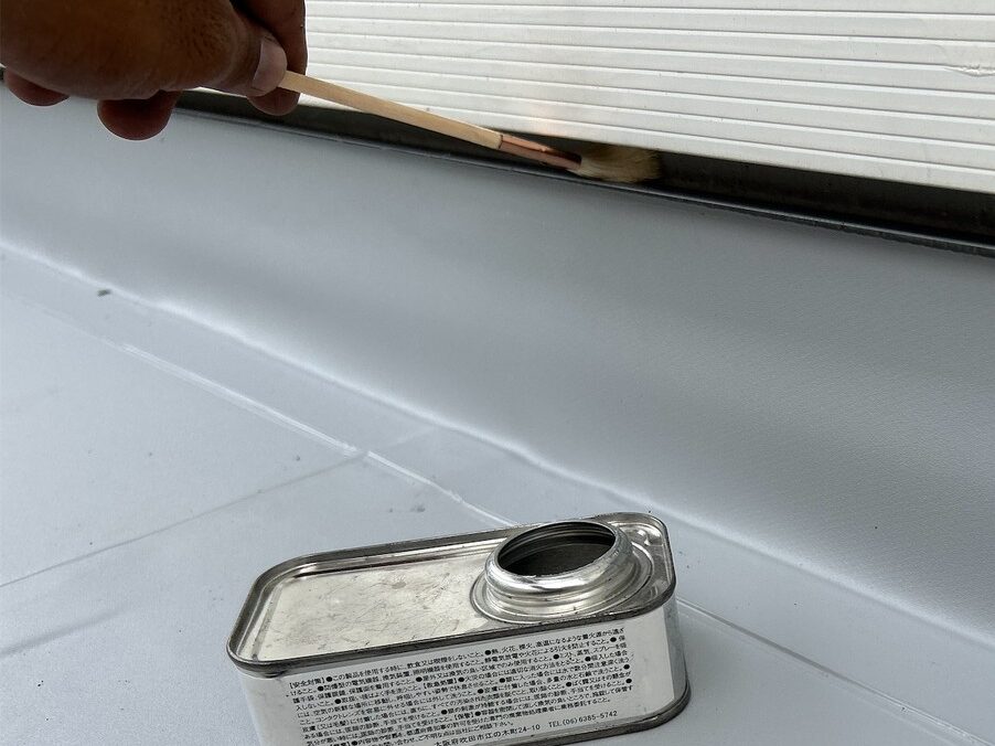 塩ビシート防水工事（機械固定工法） 