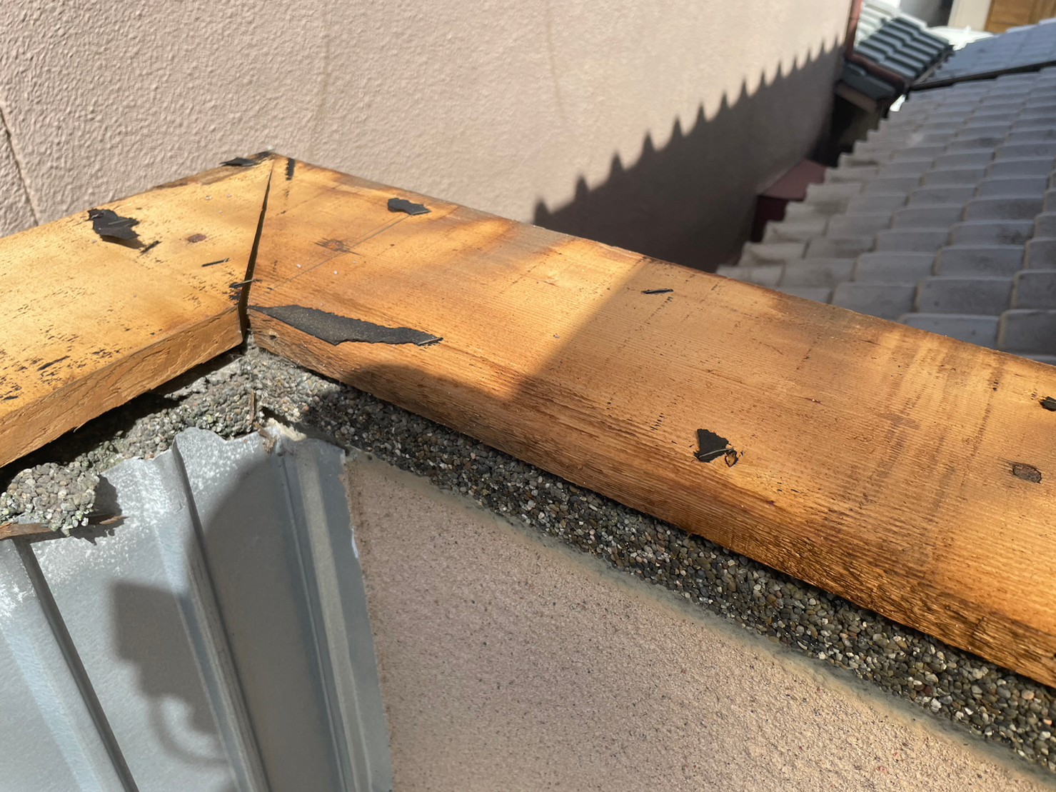 壁、笠木、水切り取り付け工事