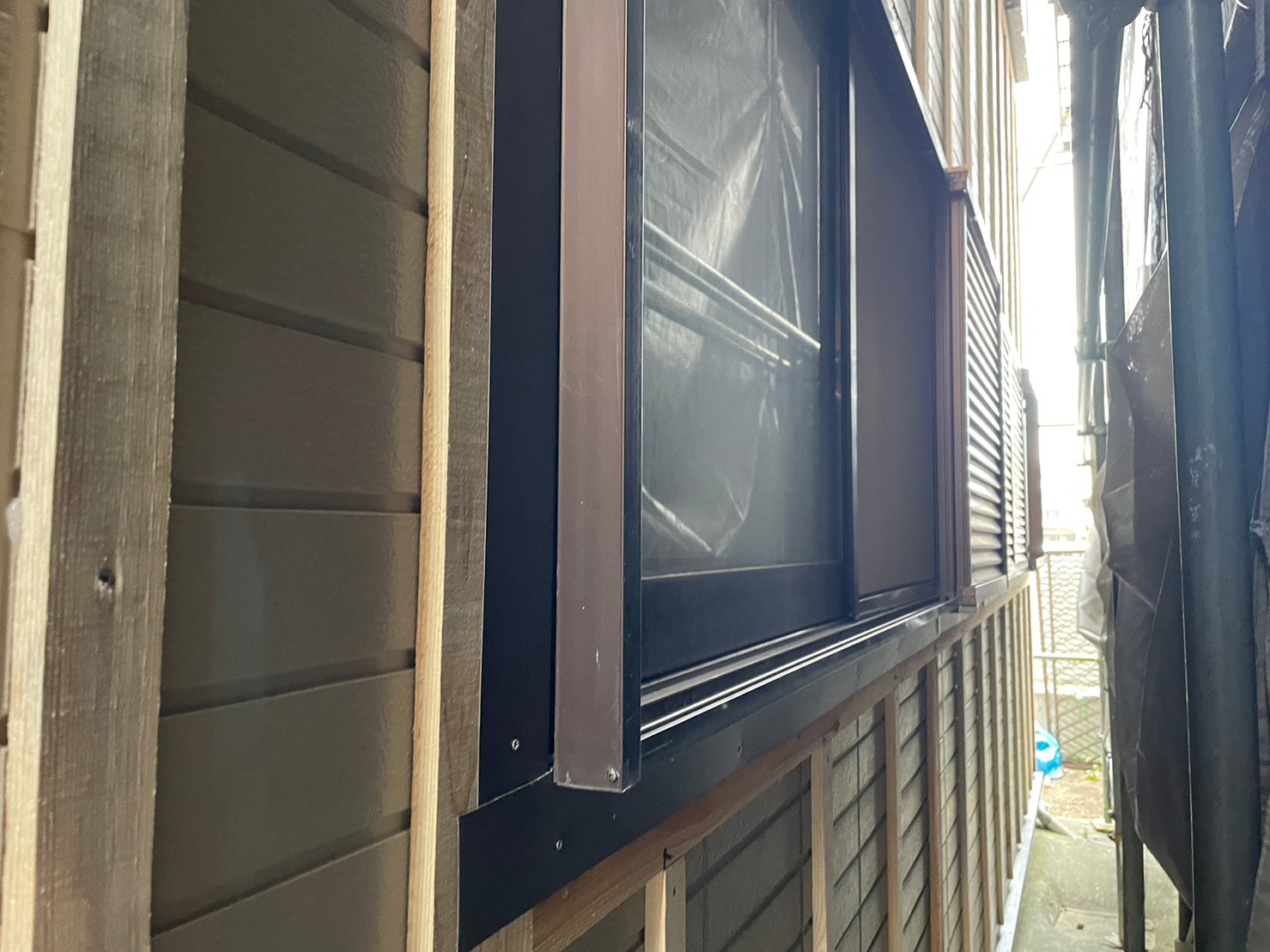 金属サイディングカバー工事 