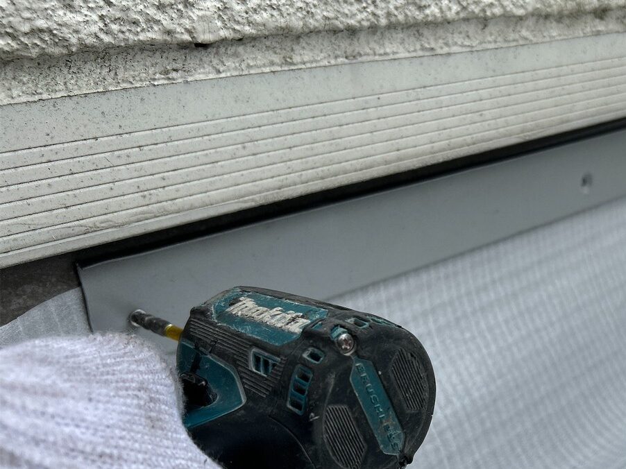 塩ビシート防水工事（機械固定工法） 