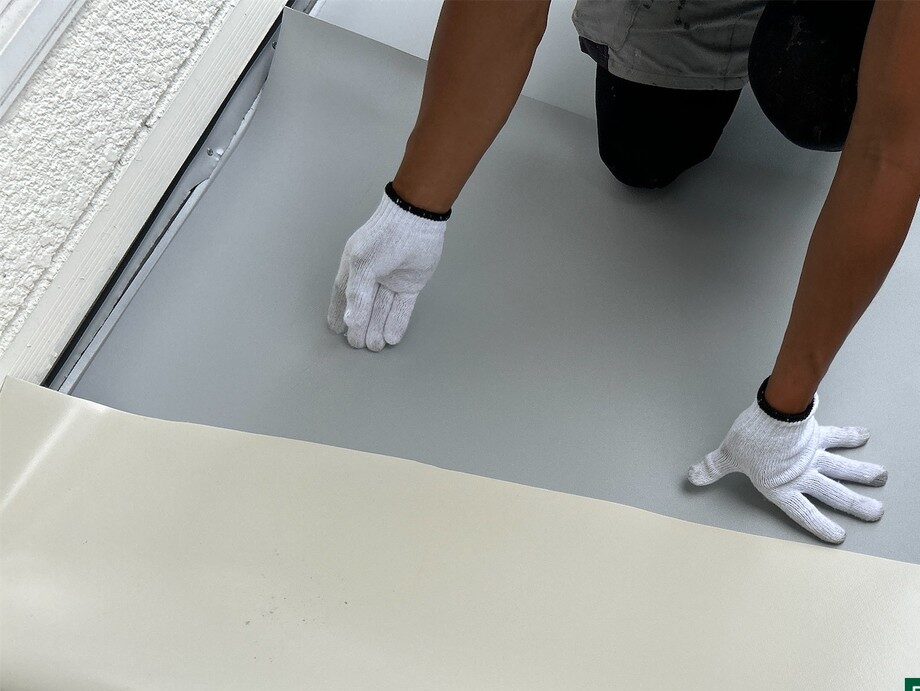 塩ビシート防水工事（機械固定工法） 