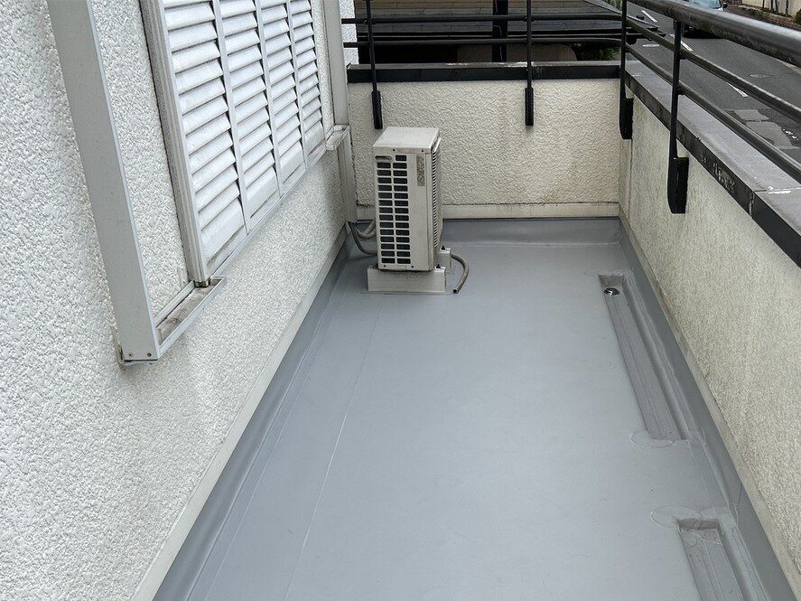 塩ビシート防水工事（機械固定工法） 