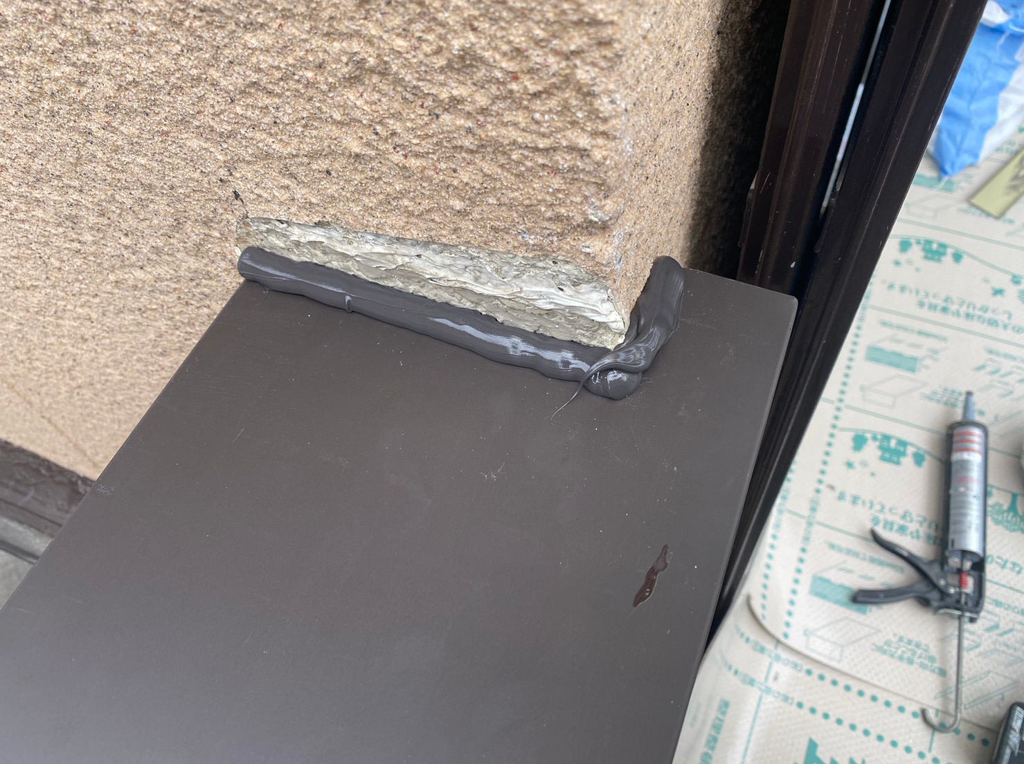 壁、笠木、水切り取り付け工事