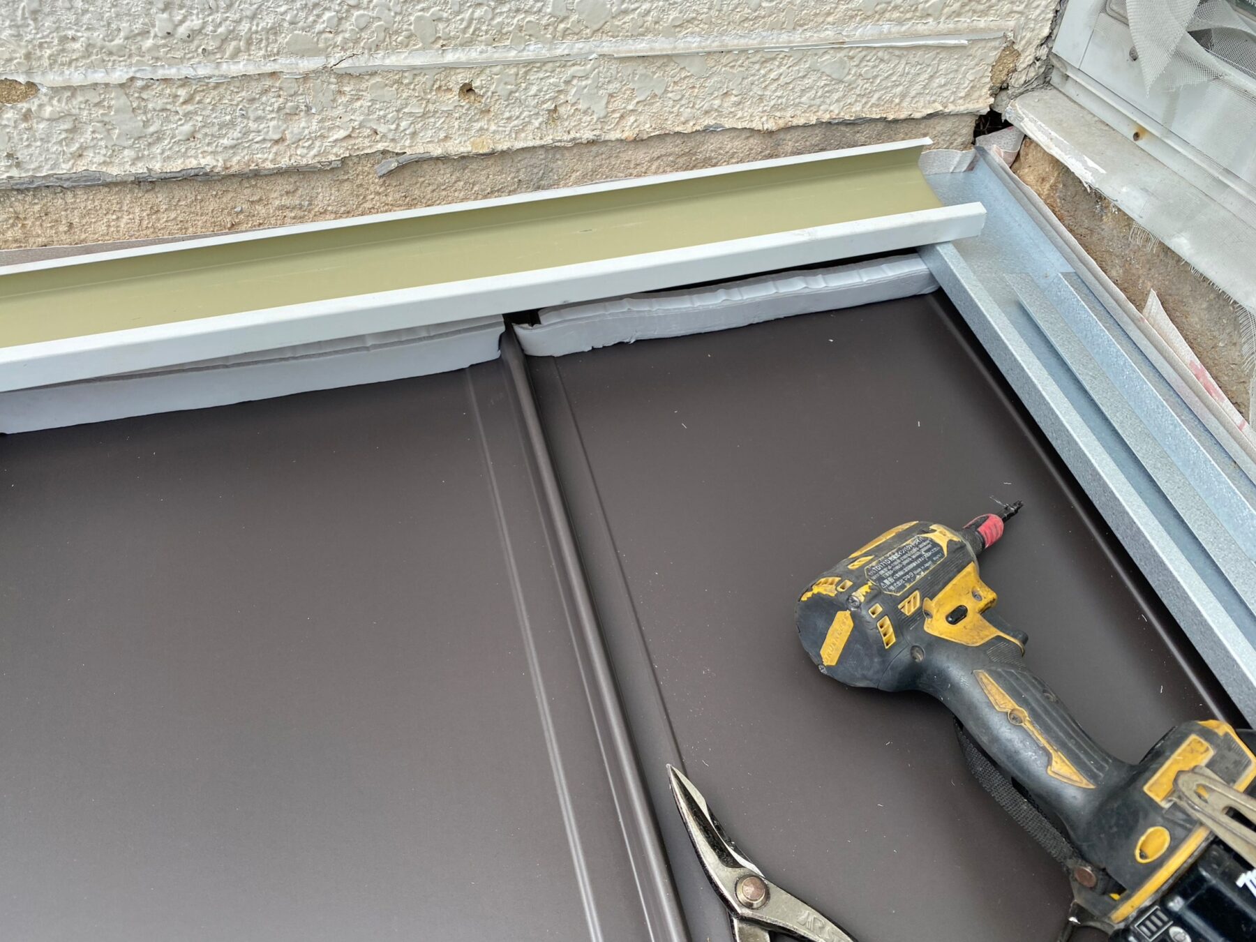 たてひら葺き工事 