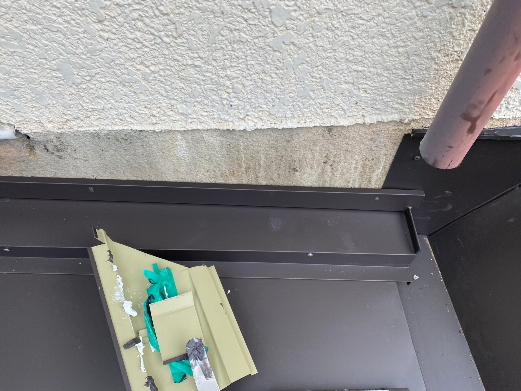 たてひら葺き工事 