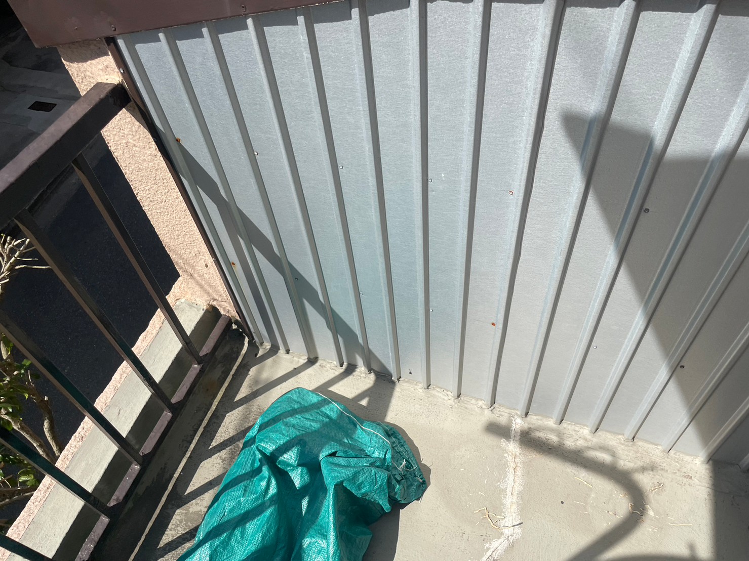 壁、笠木、水切り取り付け工事