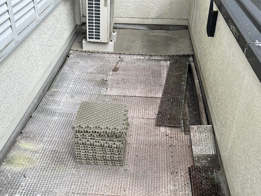 塩ビシート防水工事（機械固定工法） 