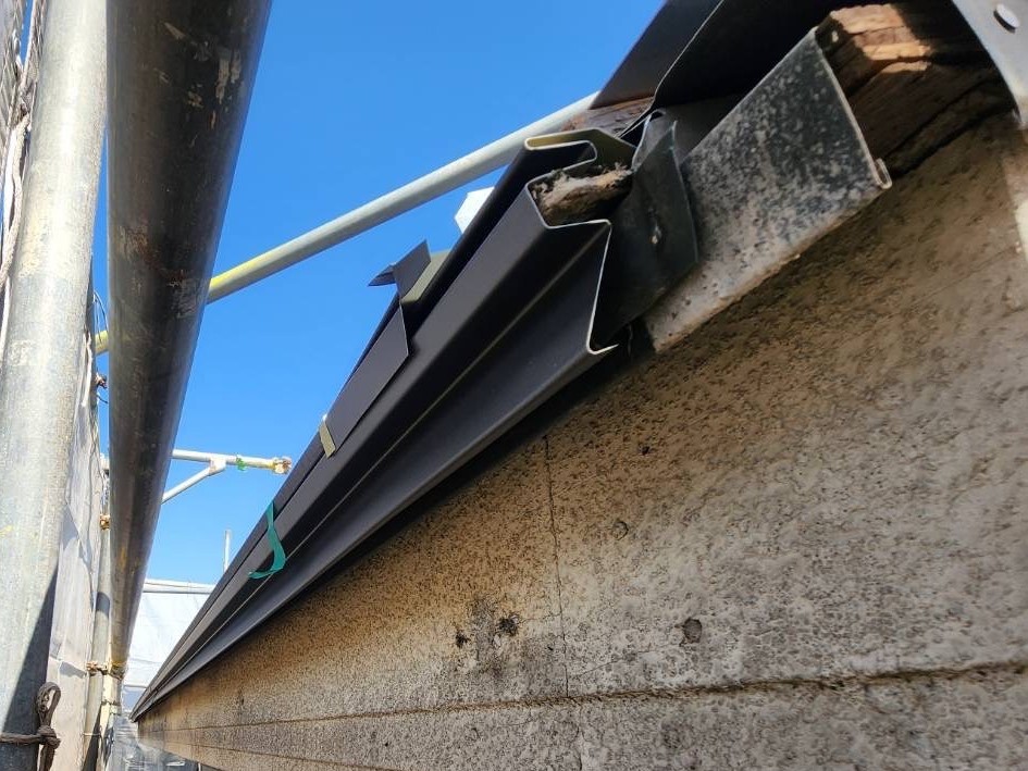 雨とい掛け替え工事 