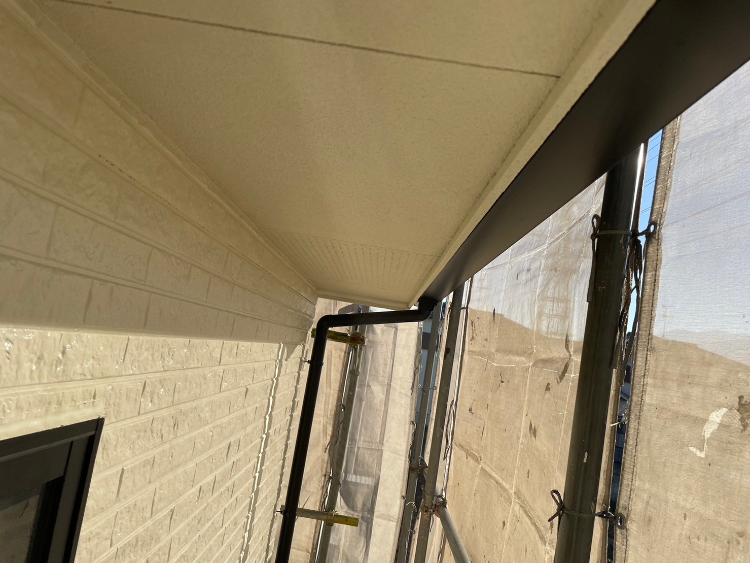 雨とい掛け替え工事 