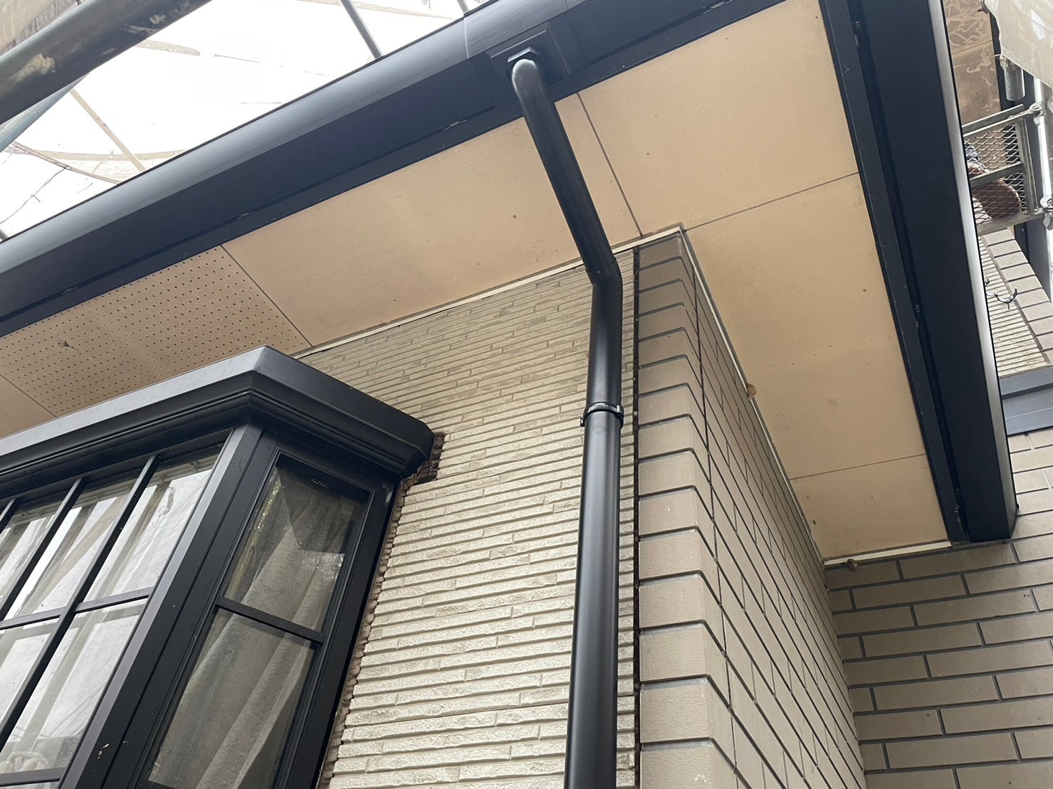 雨とい掛け替え工事 