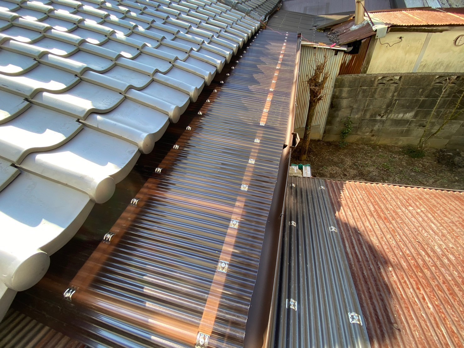 新設ポリカ工事 