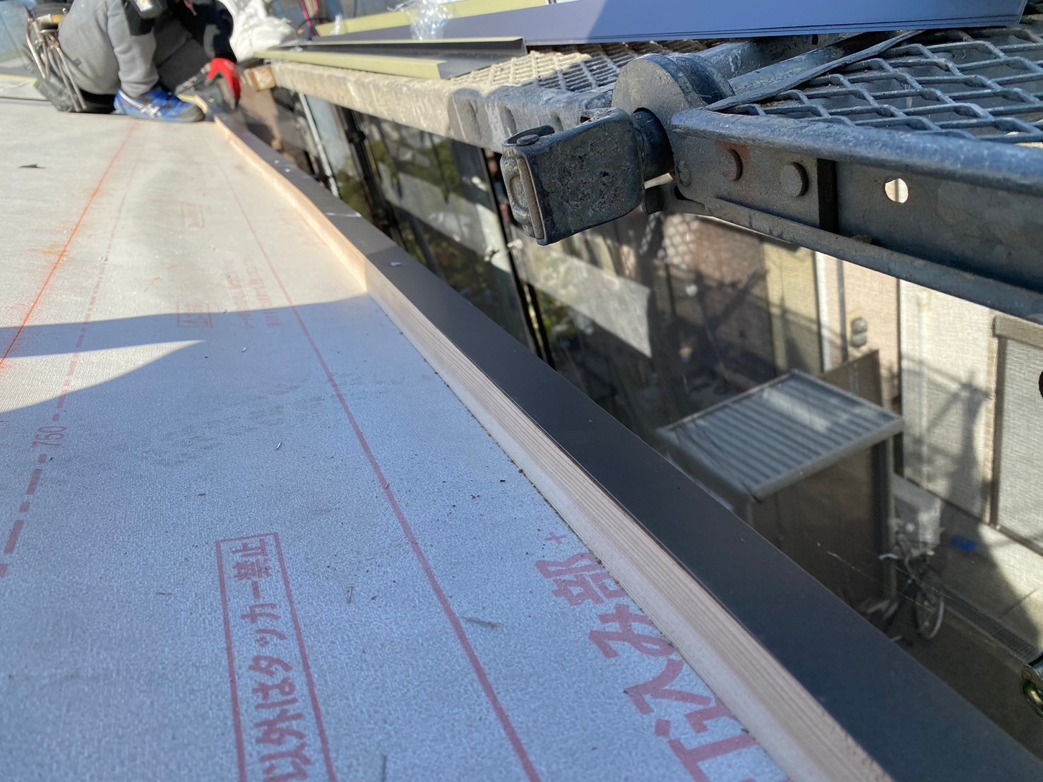 屋根葺き替え工事 