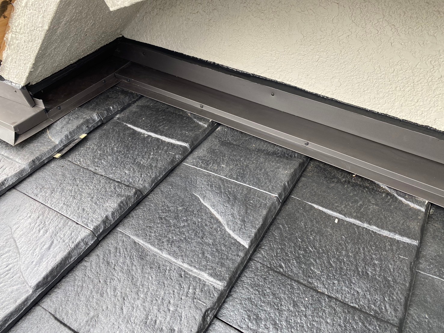 屋根葺き替え工事 