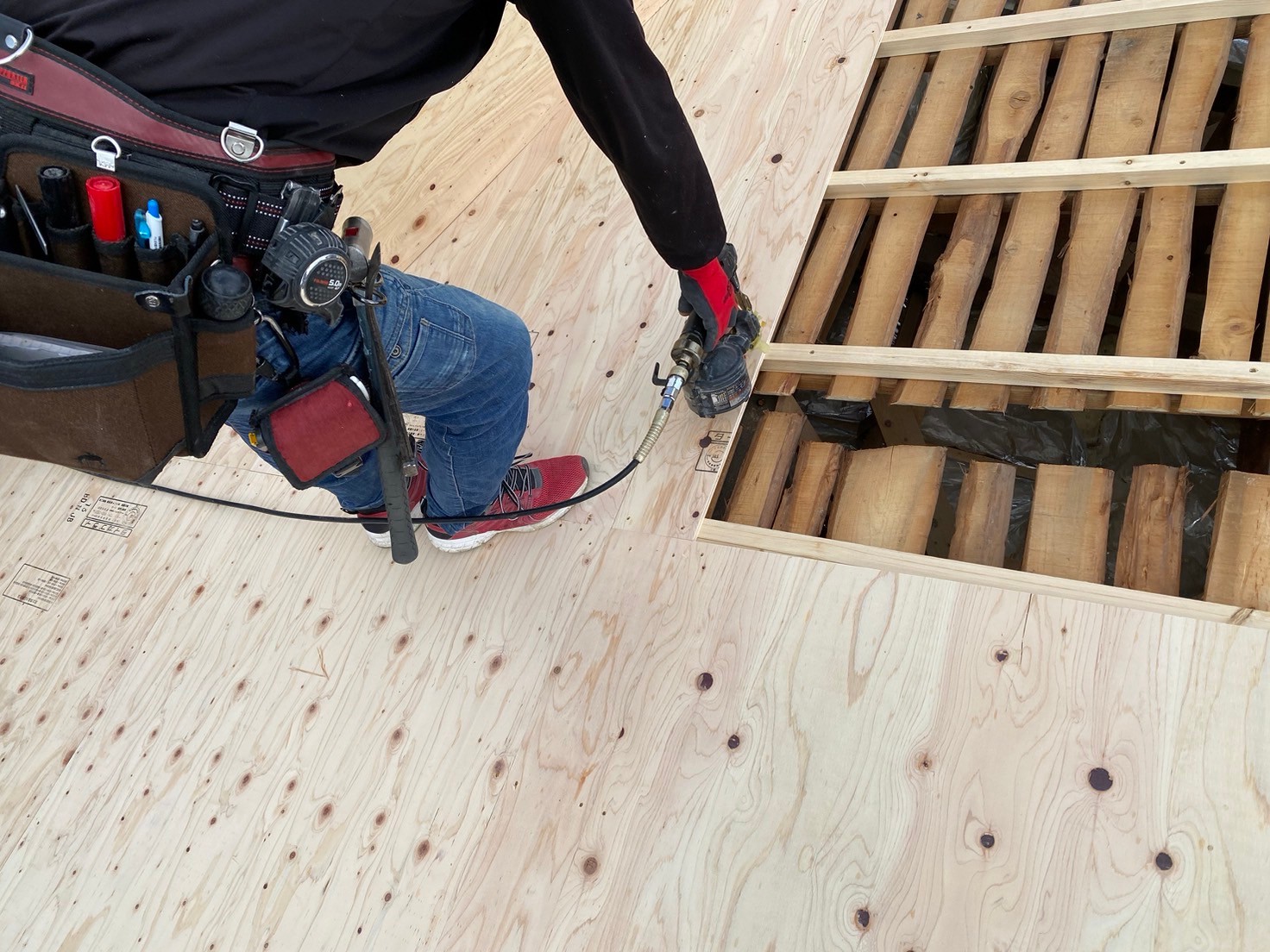 屋根葺き替え工事 