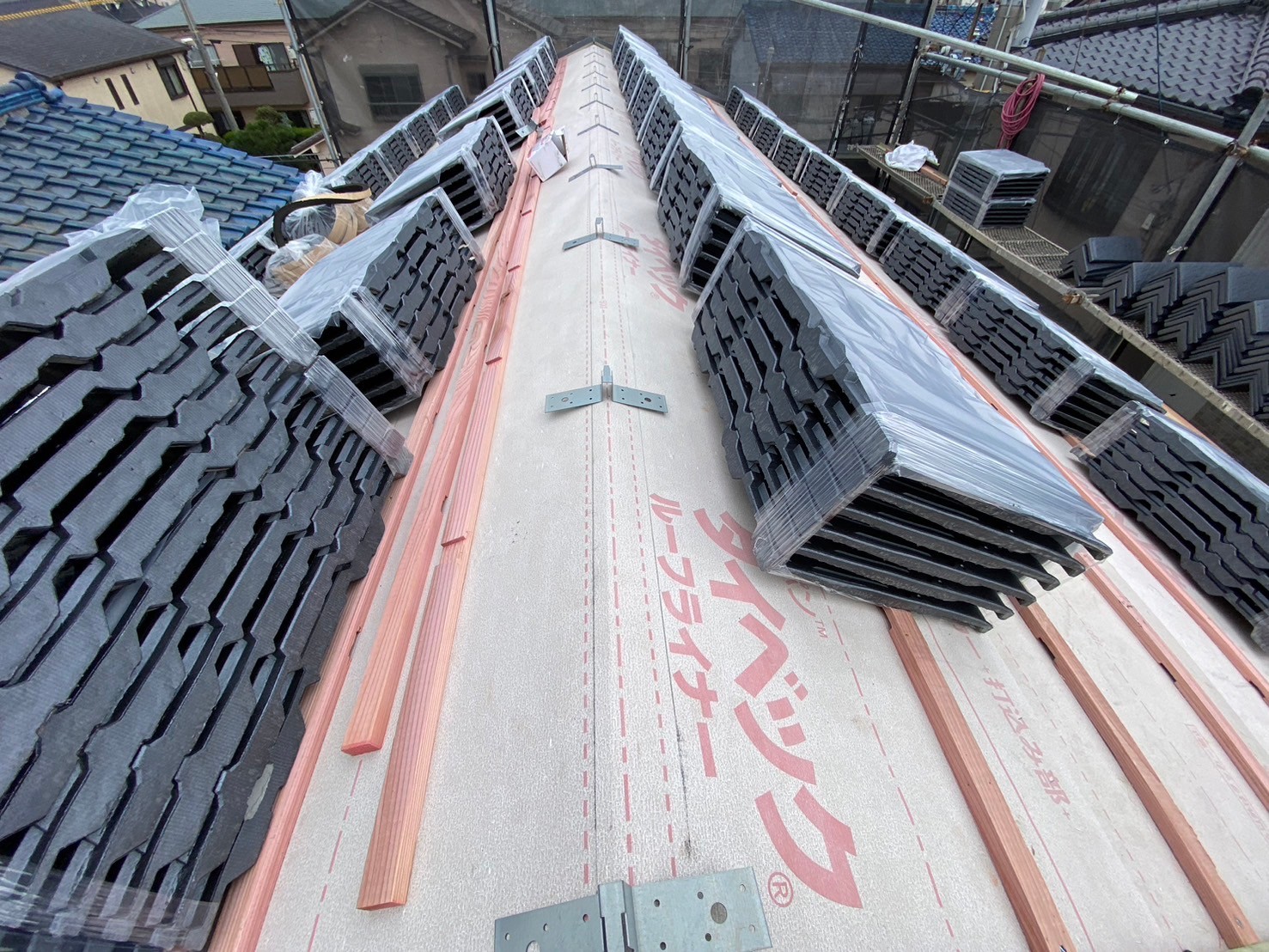 屋根葺き替え工事 