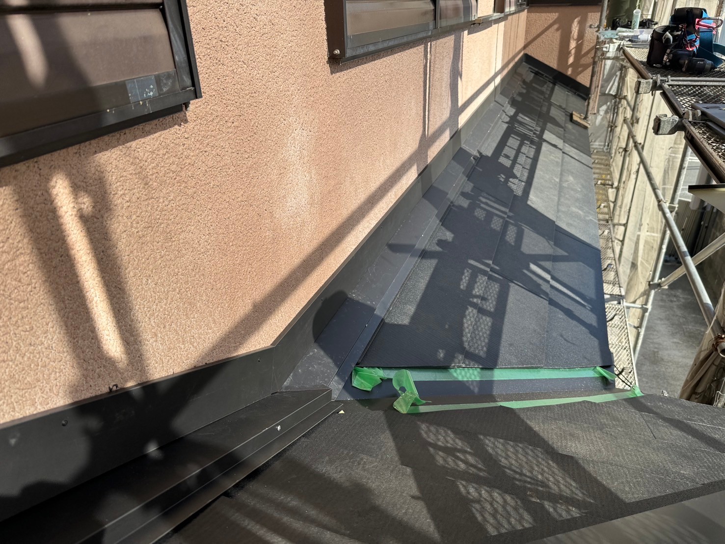 屋根葺き替え工事 