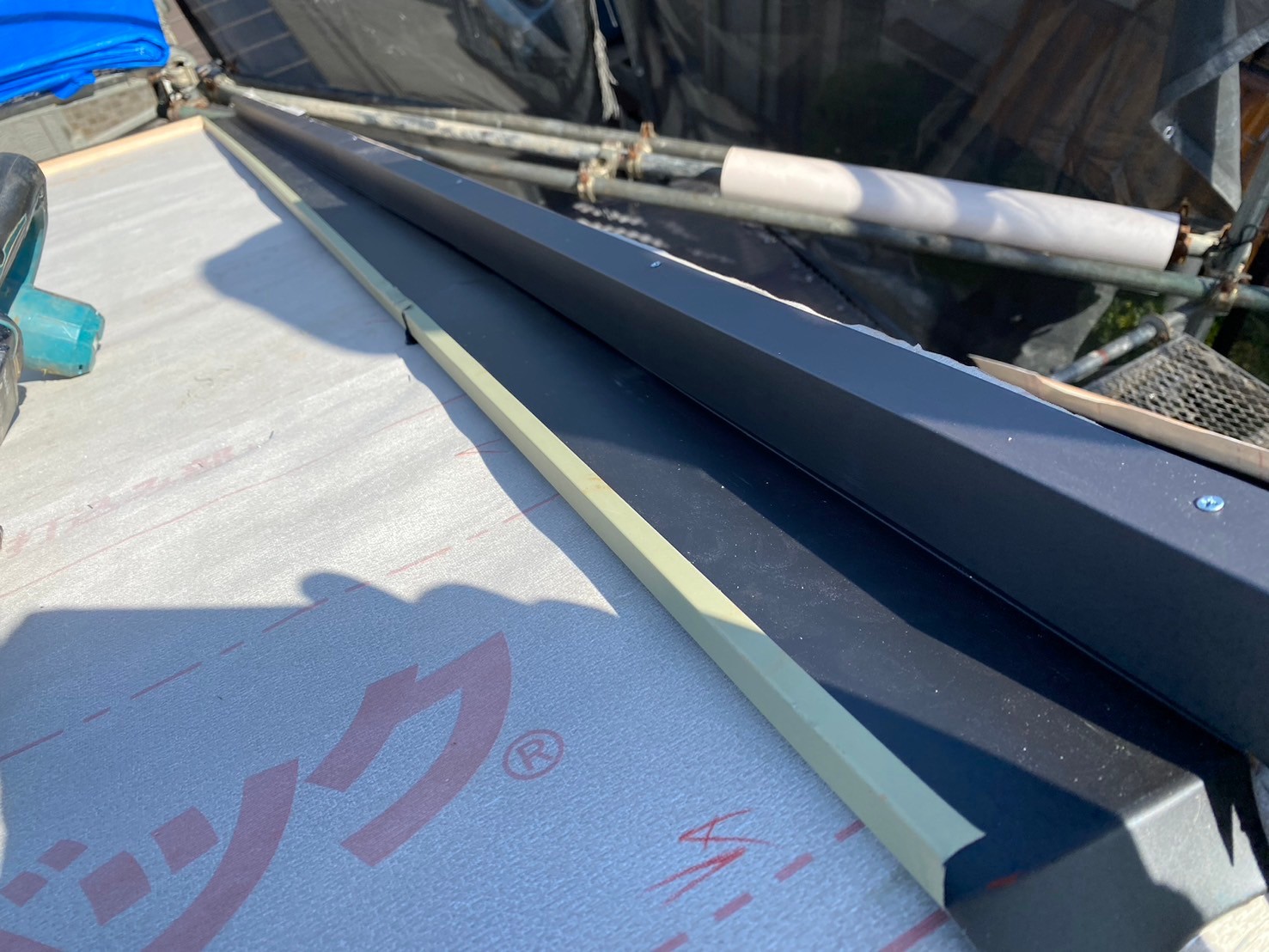 屋根葺き替え工事 