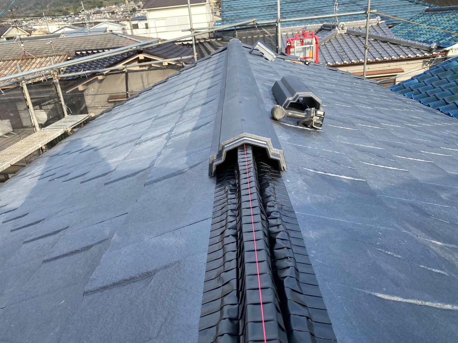 屋根葺き替え工事 