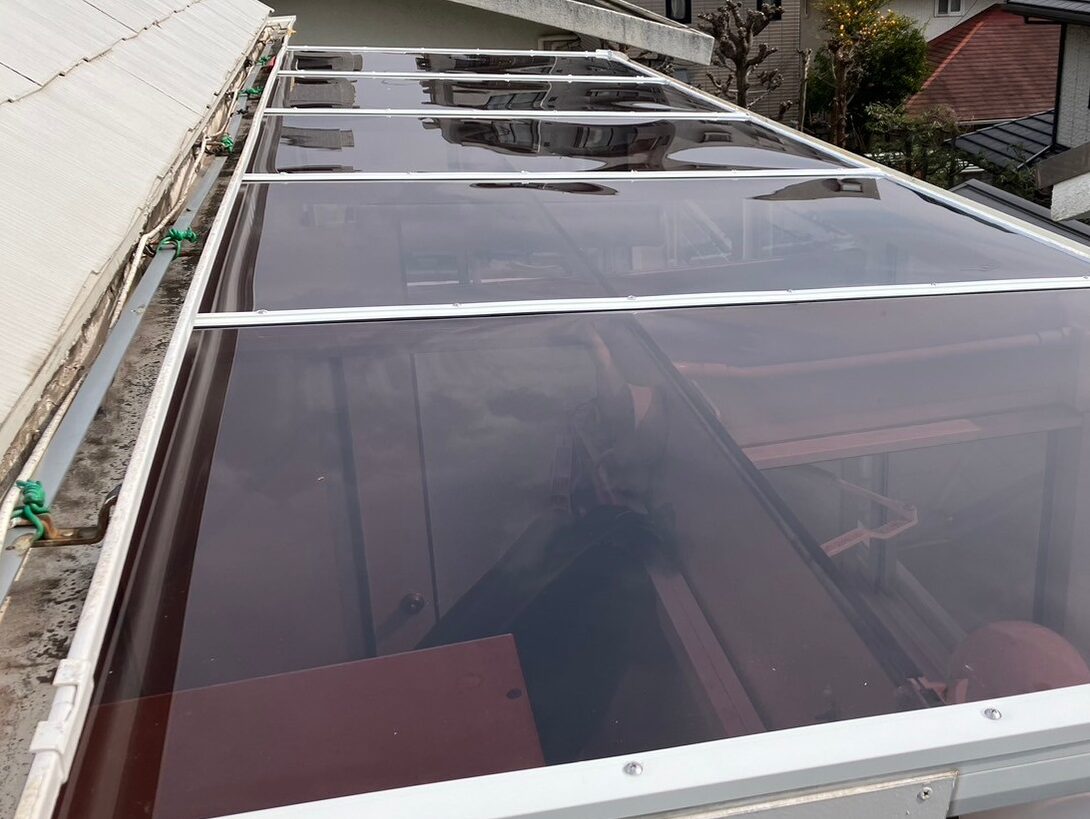 ポリカ張り替え工事 