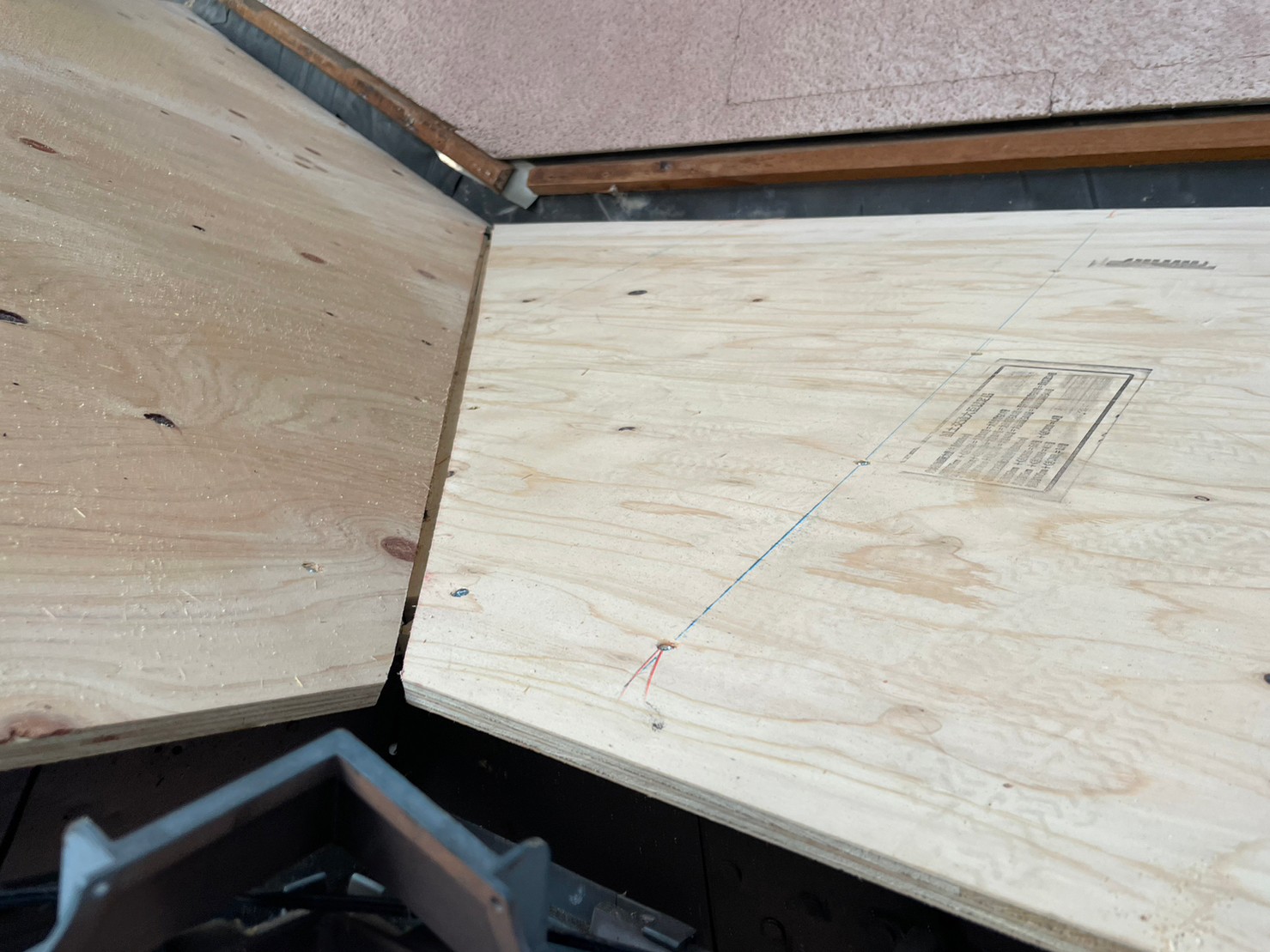 屋根葺き替え工事 