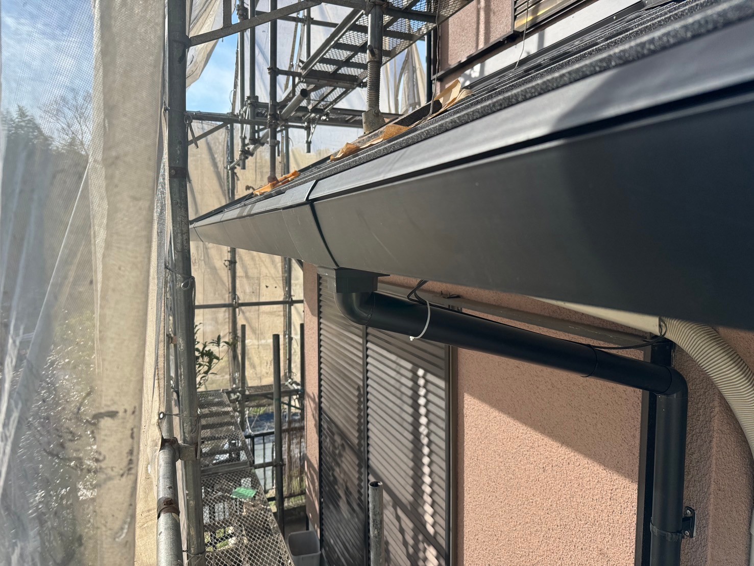 雨とい架け替え工事 