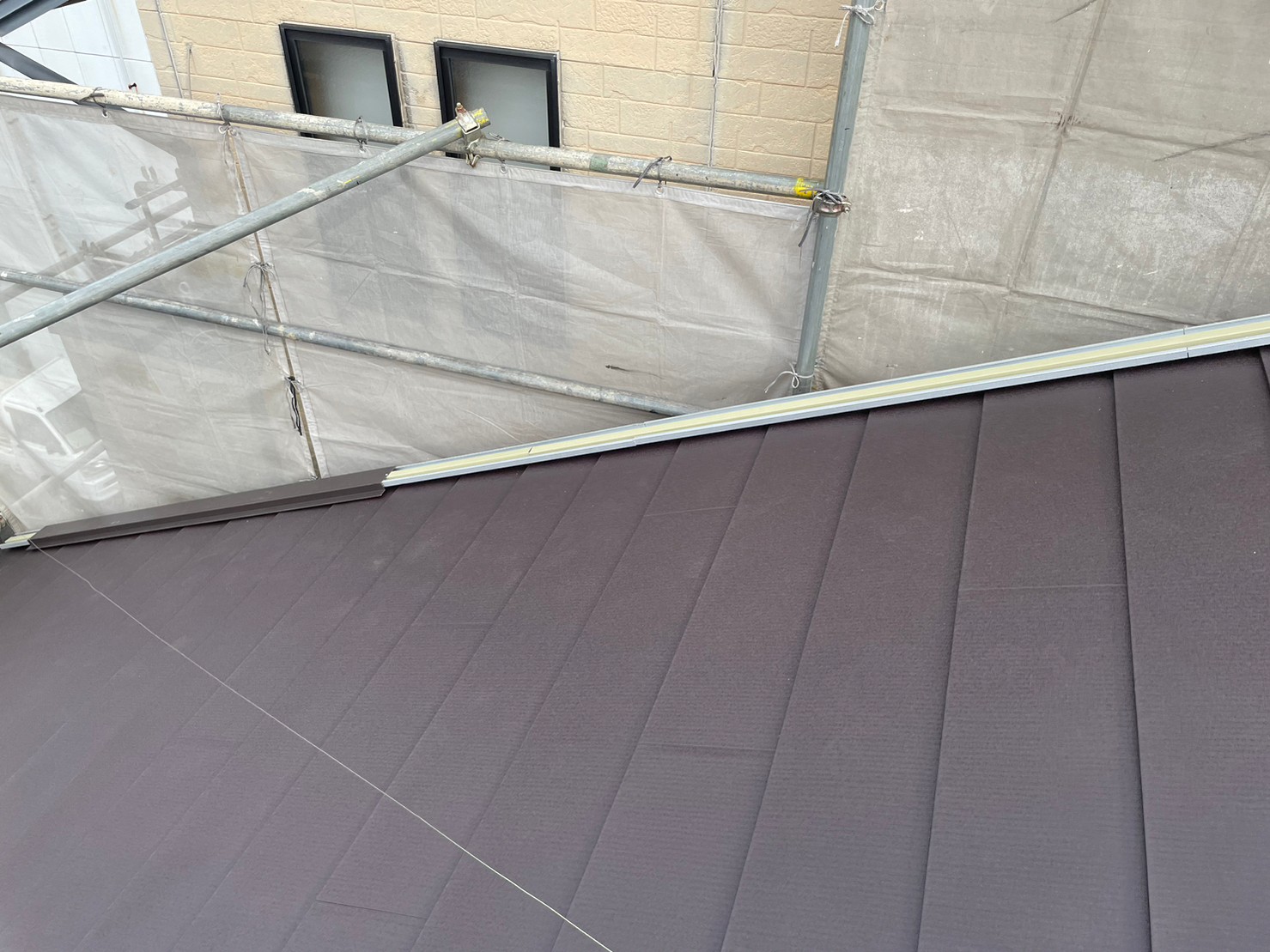 屋根カバー工事（大屋根） 