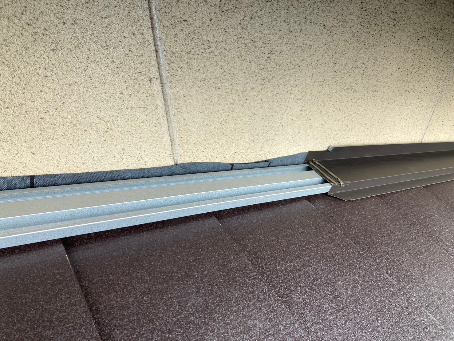 屋根カバー工事（下屋）