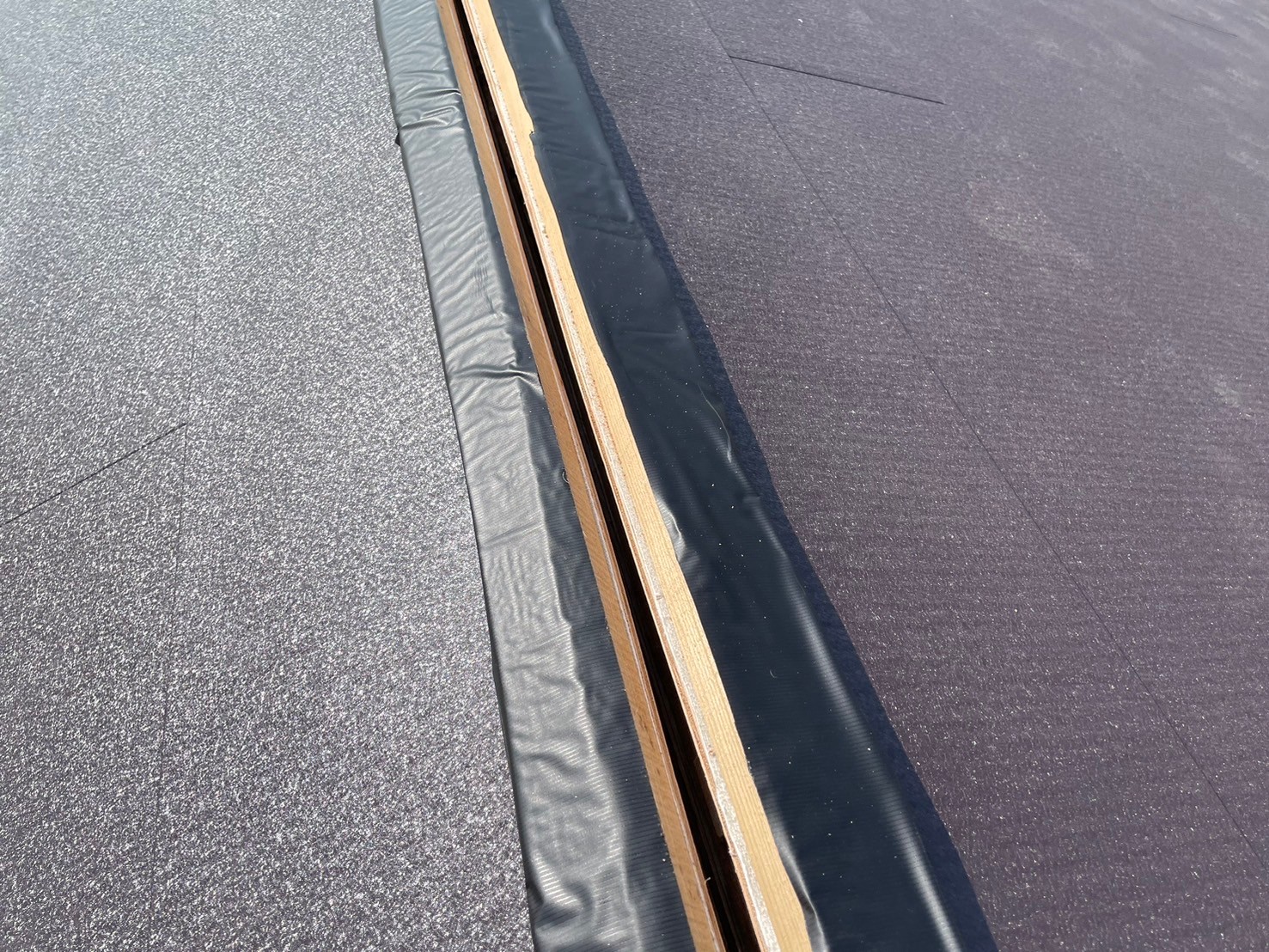 屋根葺き替え工事 