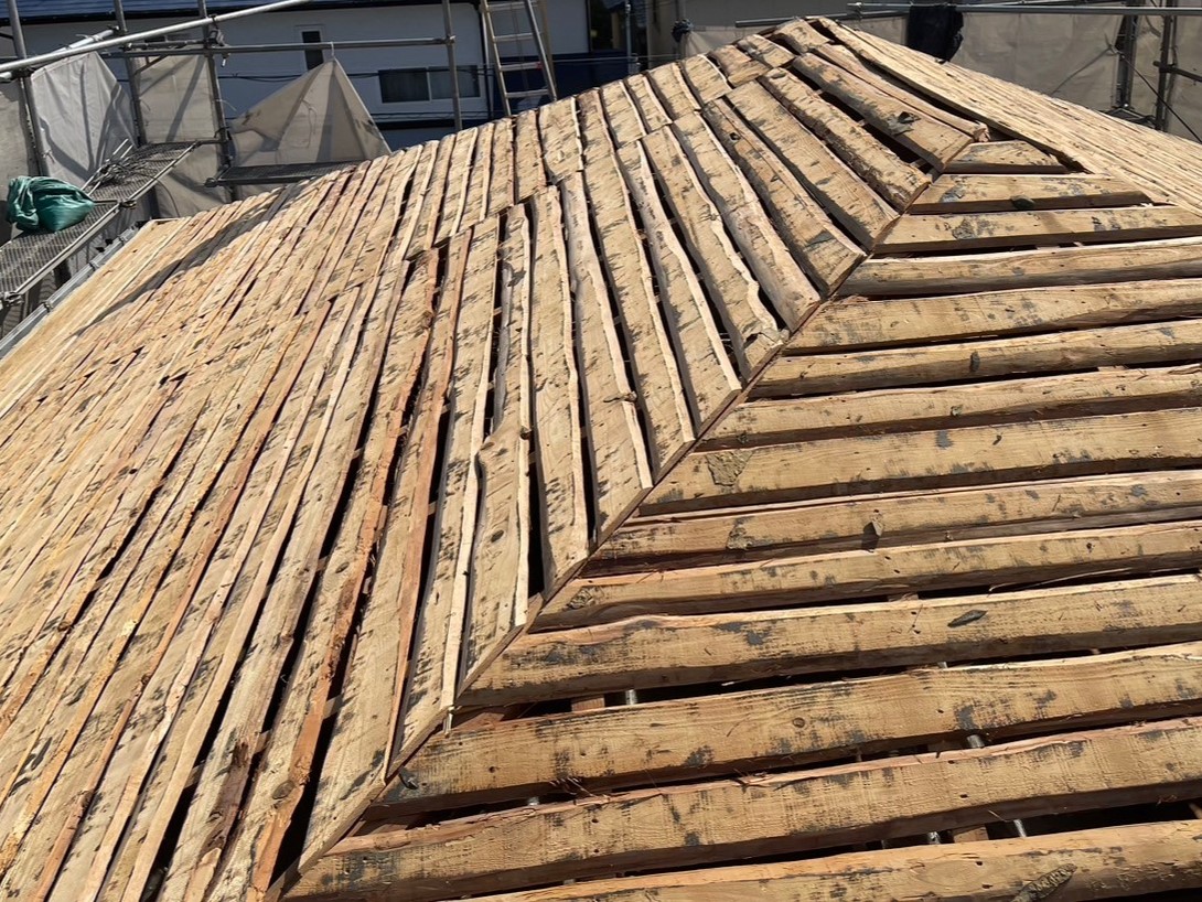 屋根葺き替え工事 