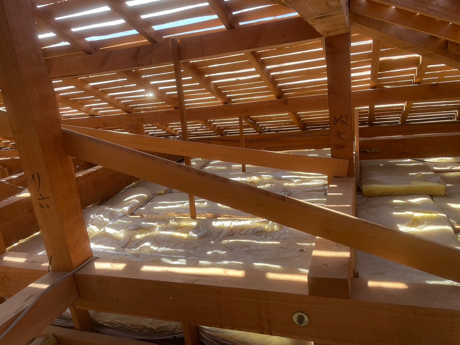 屋根葺き替え工事 