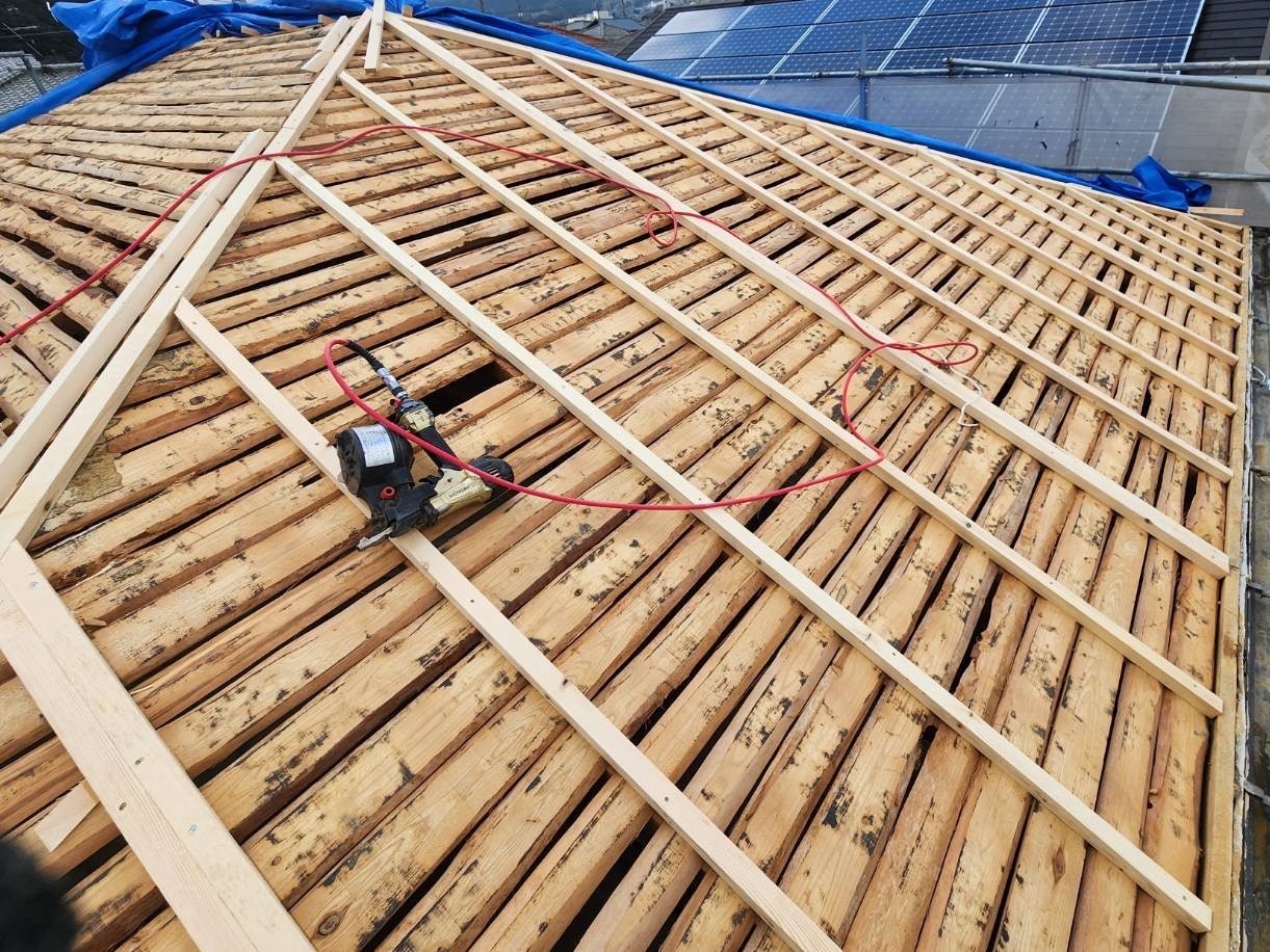 屋根葺き替え工事 