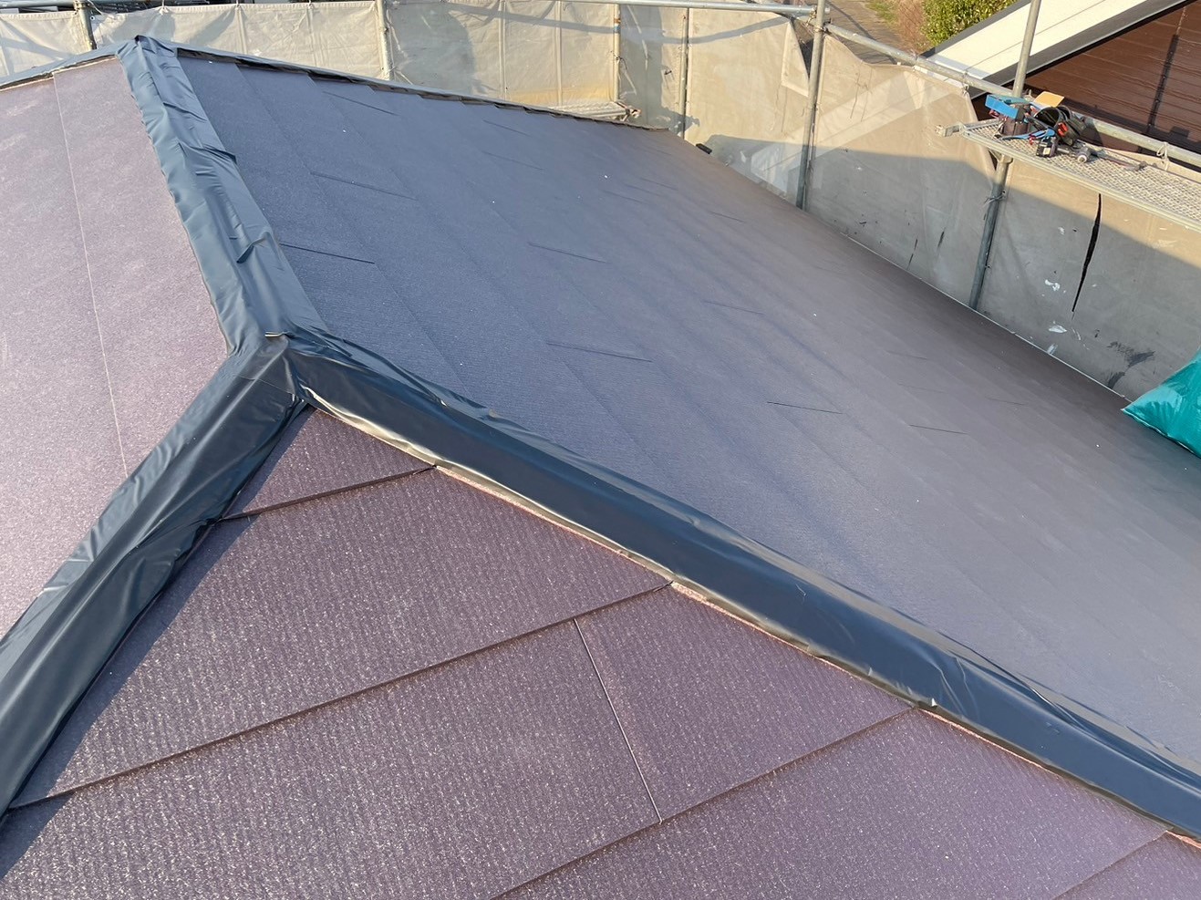 屋根葺き替え工事 