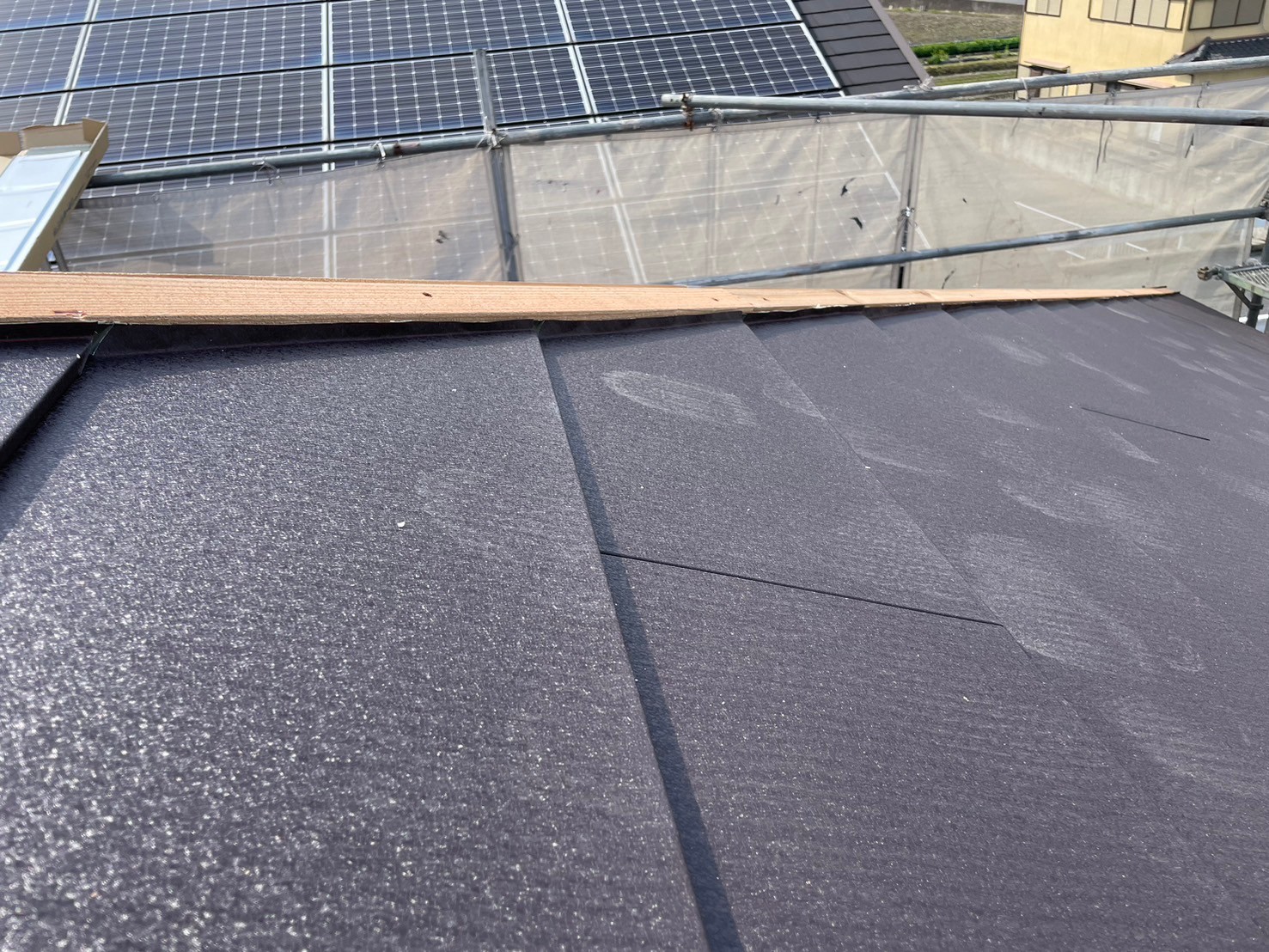 屋根葺き替え工事 