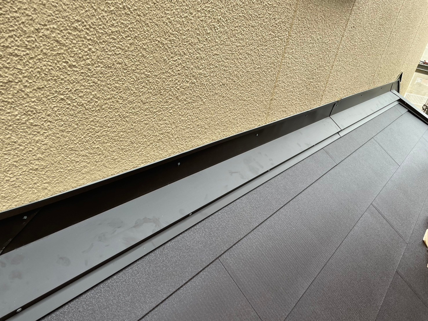 屋根葺き替え工事 