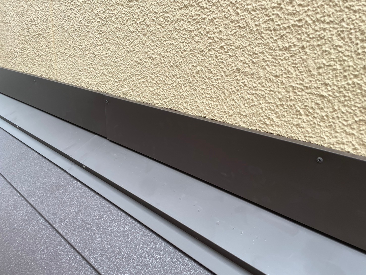 屋根葺き替え工事 