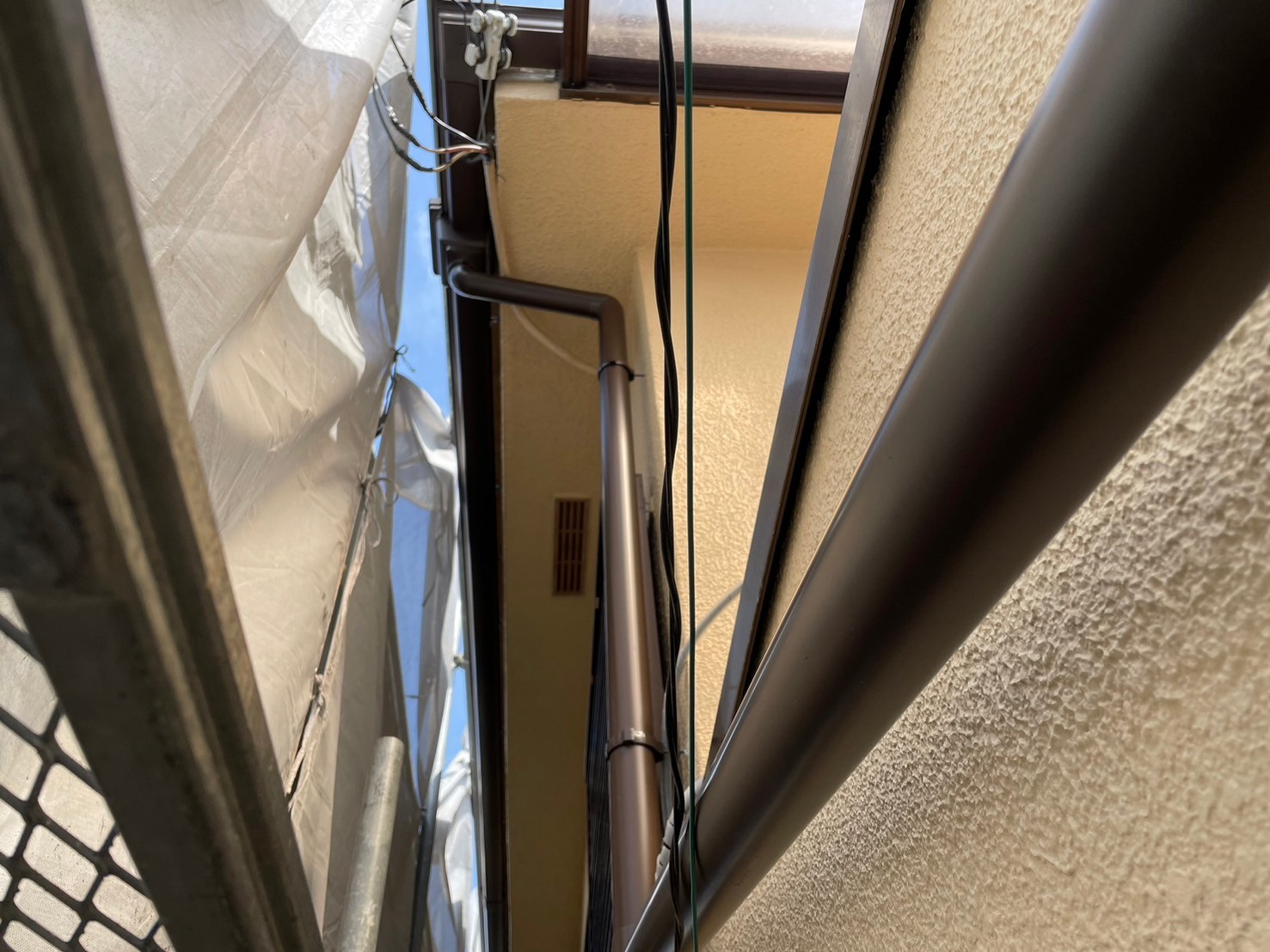 雨とい架け替え工事 